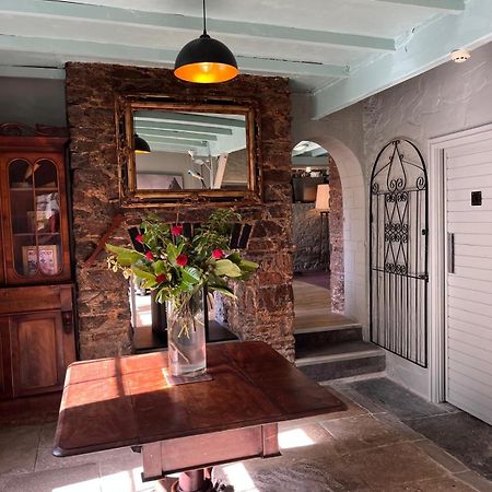 Smugglers Hotel ブリックハム エクステリア 写真
